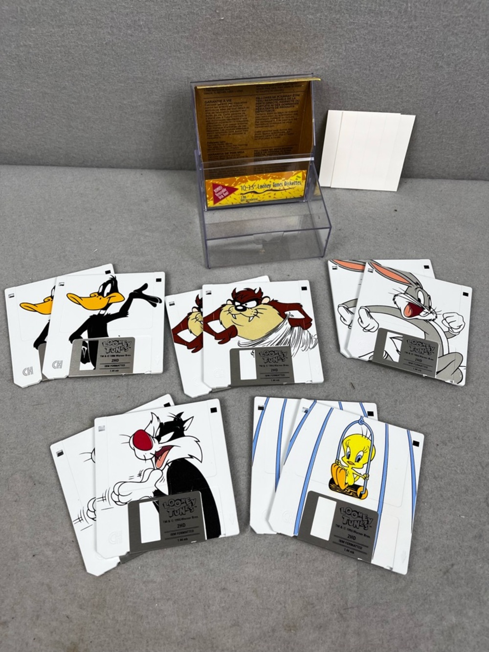 Computer Software Diskettes 10 3.5" Looney Toons 2 HD IBM Formatted 1996